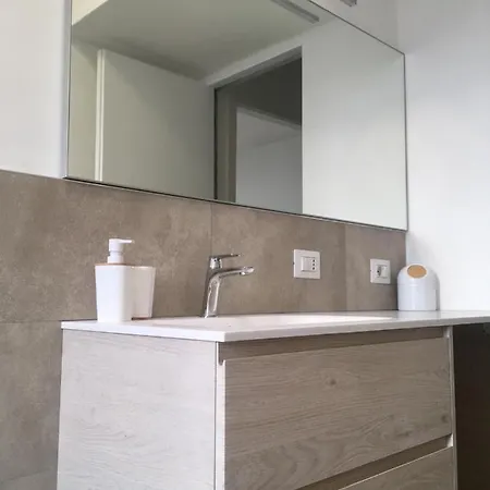 Caseospitali - Casa Lumiere, Bilocale Panoramico E Luminoso - Piano 3 No Ascensore Apartment Cernusco Sul Naviglio